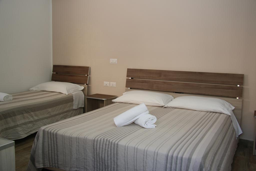 Chrismare Hotel マッゼオ エクステリア 写真